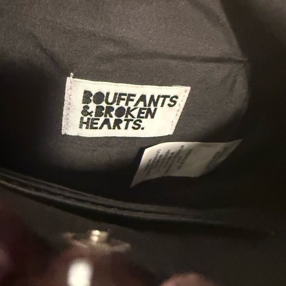 Bouffants & Broken Hearts Purple and White Mini Bag with Skull Design - Picture 7 of 10